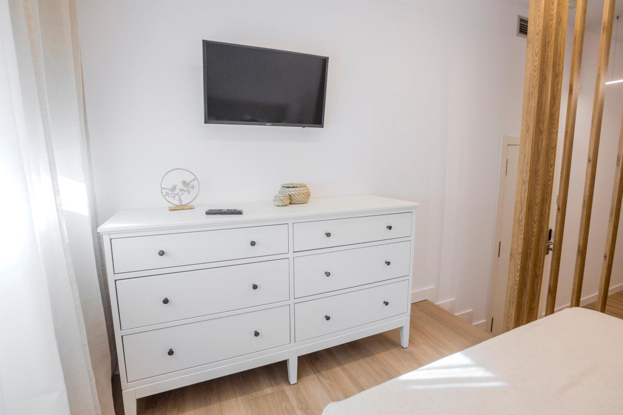 Sonos De Compostela Apartment ซานติอาโก เด กอมโปสเตลา ภายนอก รูปภาพ