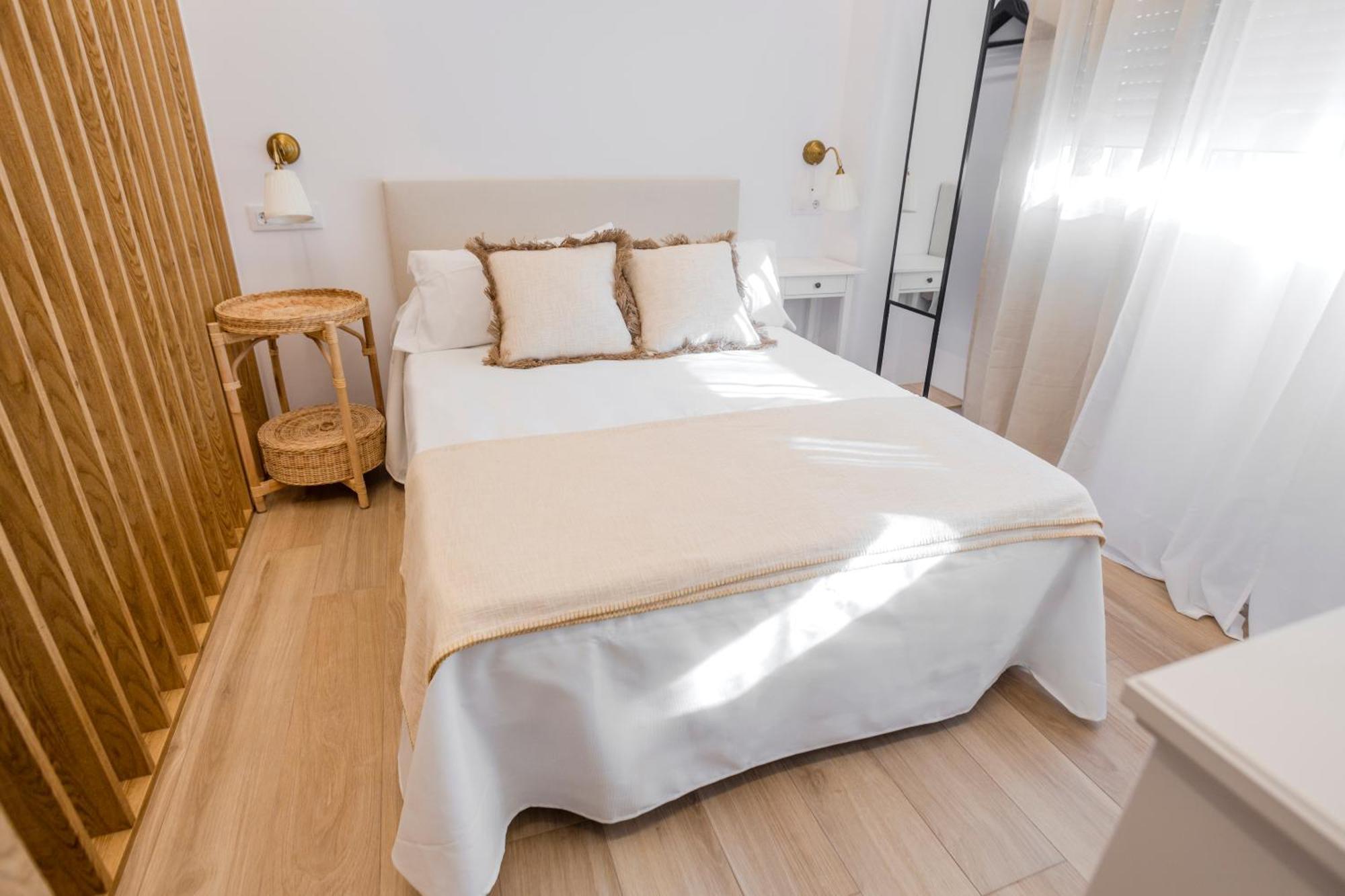 Sonos De Compostela Apartment ซานติอาโก เด กอมโปสเตลา ภายนอก รูปภาพ