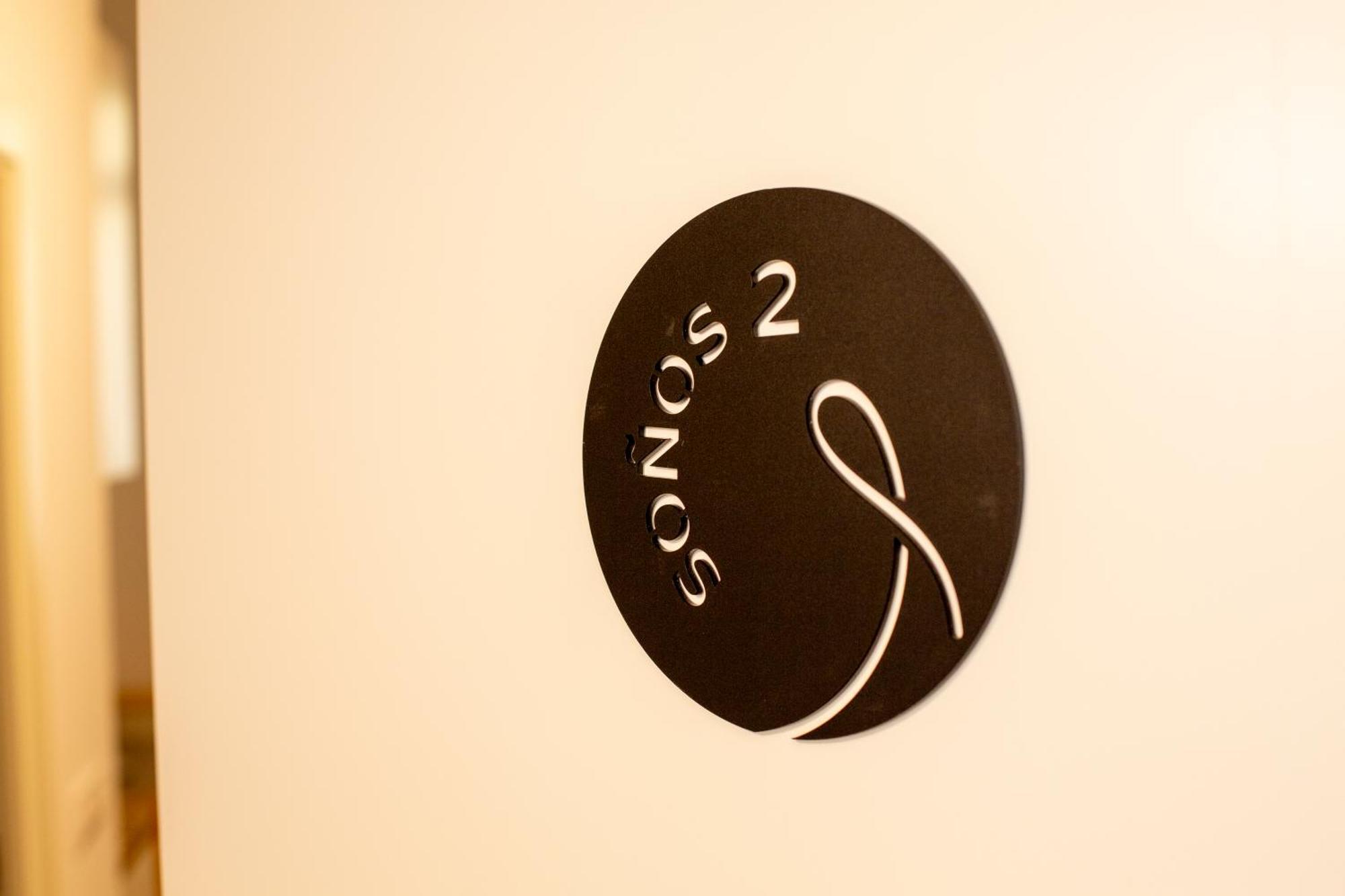 Sonos De Compostela Apartment ซานติอาโก เด กอมโปสเตลา ภายนอก รูปภาพ